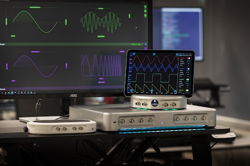 Moku:Pro, Moku:Lab, Moku:Go, Moku:Ipad iOS